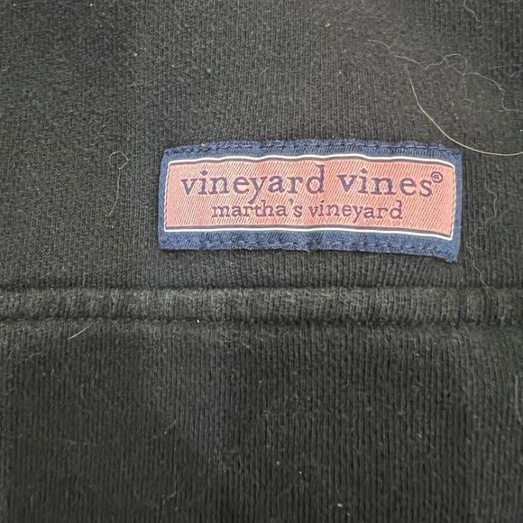 Mens Vineyards vines  - Picture 2 of 3
